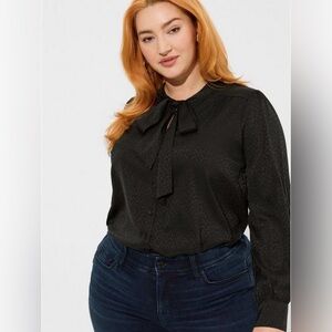 Torrid - Satin Jacquard Tie Neck Button Up Blouse, 2X